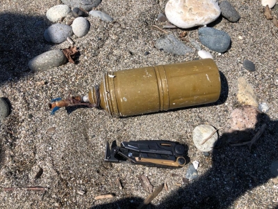 Утром 22 июля сотрудник пожарно-спасательной части города Очамчира обнаружил на городском пляже противотанковую гранату (РКГ-3), выброшенную на берег после недавнего шторма