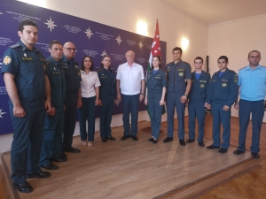В МЧС Абхазии состоялась церемония вручения служебных удостоверений
