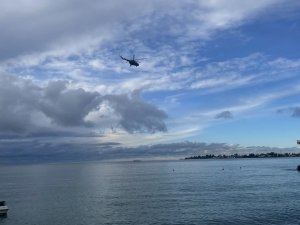 Вертолет Минобороны задействовали в поисках мужчины, утонувшего в акватории Сухума