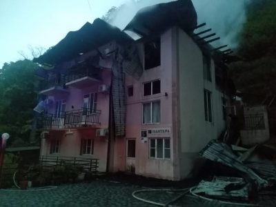 Пожар в Гагре