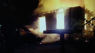 Пожар по улице Братьев Эзугбая в Нижней Эшере