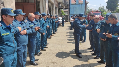 Строевой смотр личного состава и спецтехники прошел в ПСЧ по охране Гудаутского района
