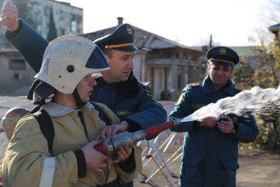 Курсанты из Абхазии, обучающиеся в Академии государственной противопожарной службы МЧС России, проходят практику в районных подразделениях МЧС республики