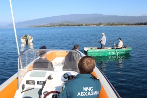 В целях контроля за акваторией Черного моря республики Абхазия ГИМС МЧС осуществляет рейды