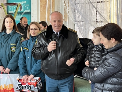 Лев Квициния  принял участие в предновогодней акции