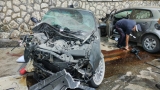 ДТП в Гагрском районе. В посёлке Цандрипш столкнулись автомобили ''Мазда'' и ''Крайслер''