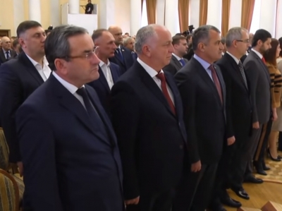 Министр по ЧС РА Лев Квициния принял участие в церемонии инаугурации главы ЛНР Леонида Пасечника. 21 ноября 2018 года.