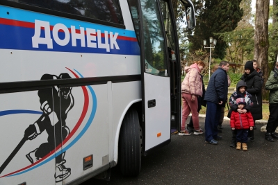 Новая группа беженцев из Донбасса прибыла сегодня утром  в Абхазию