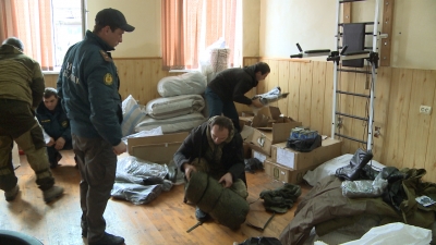 МЧС Абхазии поступили новые комплекты зимней служебной униформы и снаряжения для горно-спасательного подразделения ведомства