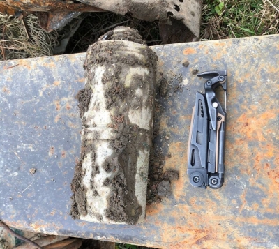 В МЧС Абхазии поступила информация о том, что при расчистке одного из переулков ул. Агрба в городе Сухум была обнаружена ручная кумулятивная граната РКГ - 3.
