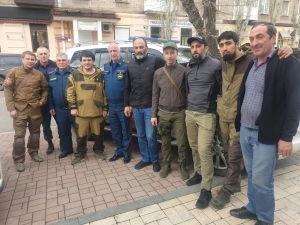 Сотрудники МЧС Абхазии во главе с министром Львом Квициния прибыли в Донецк