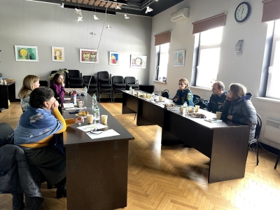 Сотрудники МЧС Абхазии провели  курс  ознакомительных лекций для преподавательского состава Сухумского дома юношества