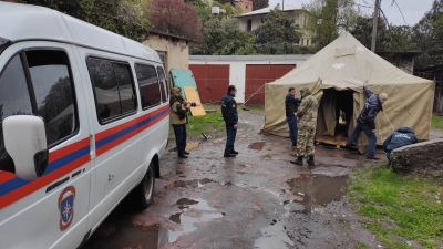 МЧС Абхазии совместно с детской республиканской больницей развернули сортировочный пункт