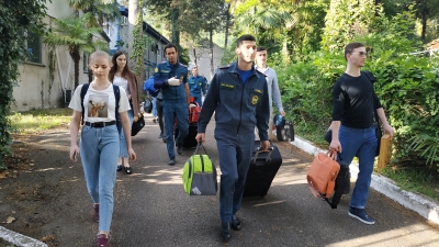 6 июня вторая группа из 10 курсантов МЧС Абхазии,обучающихся в профильных вузах Российской Федерации, покинула зону обсервации в тургостинице &quot;Айтар&quot;