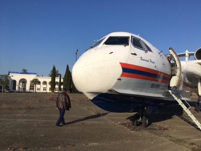 Самолет Бе-200 МЧС России присоединился к тушению  возгораний в высокогорной части Абхазии